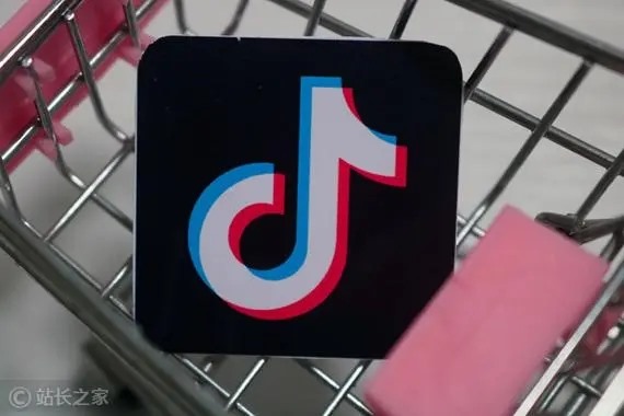 抖音总是出现聊天交友软件怎么去掉？